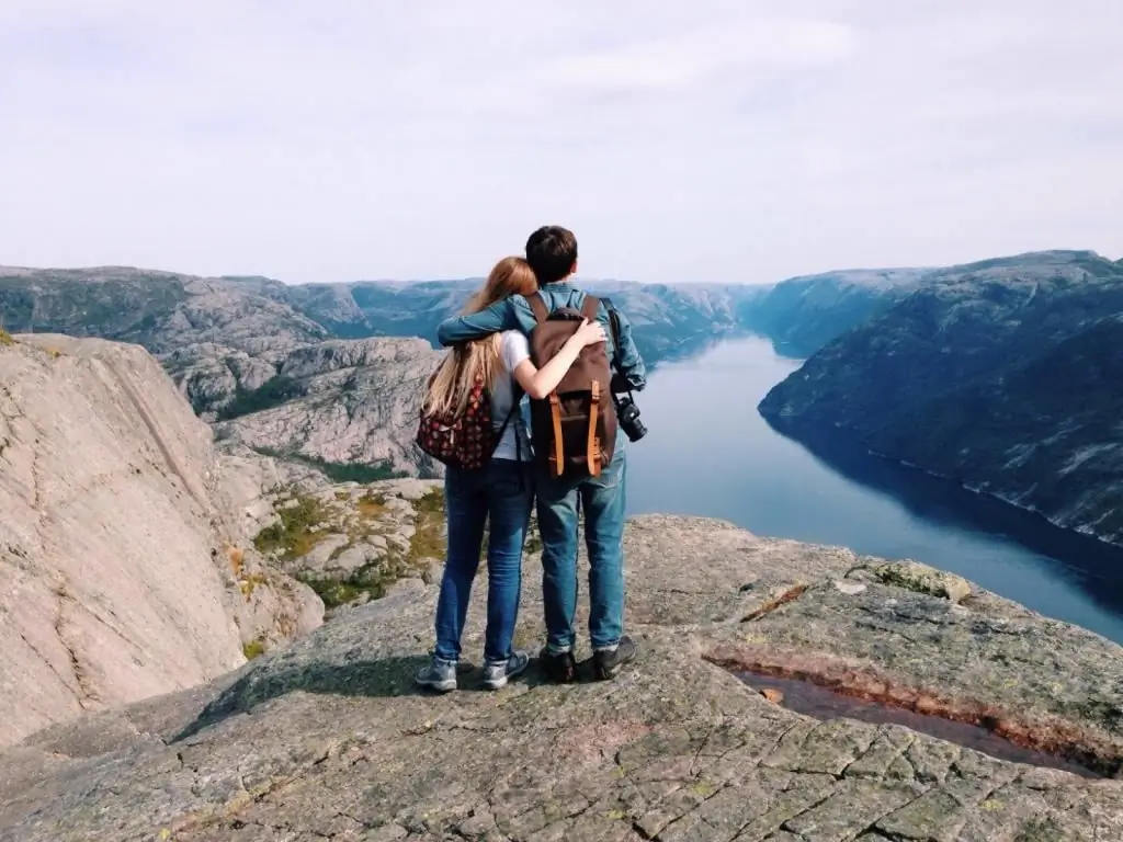 The couple travel together