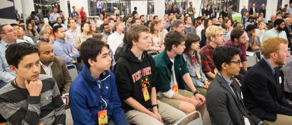 Les adolescents à la conférence