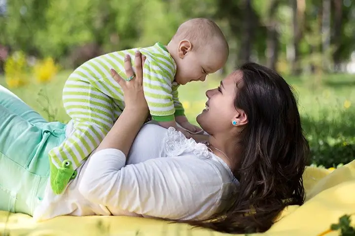 Congratulazioni in lingua baschira per la nascita di un bambino