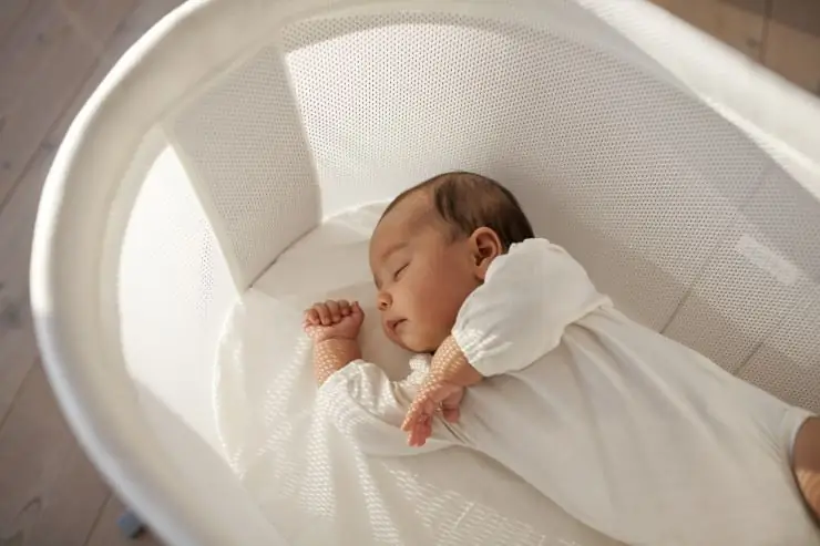 Sommeil confortable de bébé