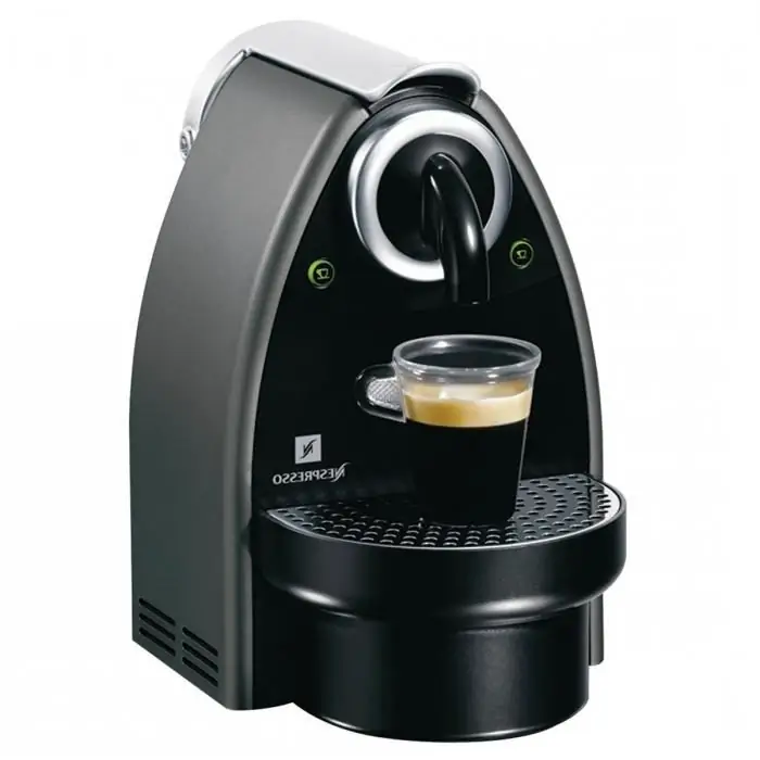 Nespresso coffee maker: making delicious coffee is as easy as shelling pears