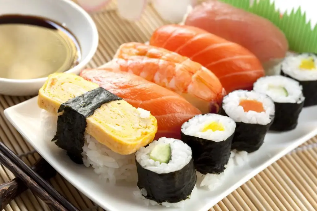 Rouleaux et sushis