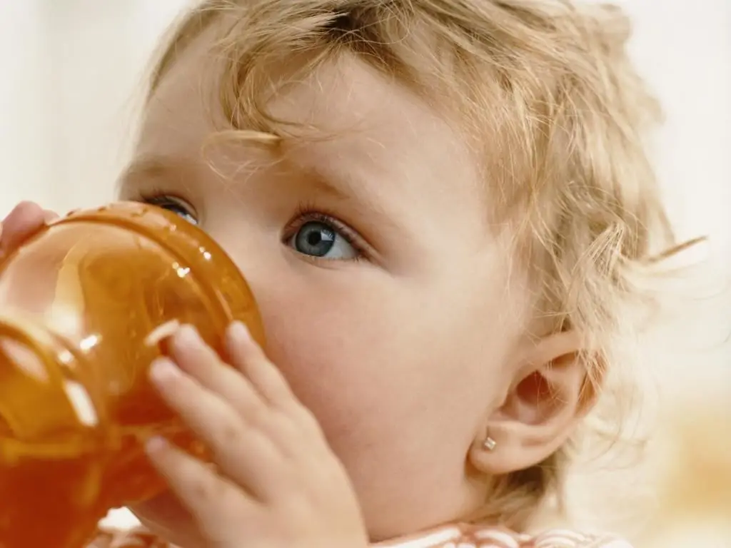 3 year old pooping water