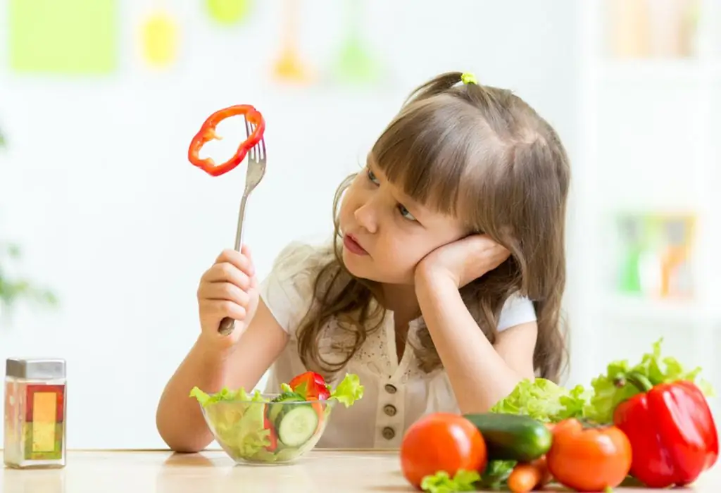 What to do if the child does not want to eat? Causes of poor appetite in children and ways to improve it