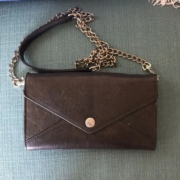 bolsa de hombro pequeña con cadena