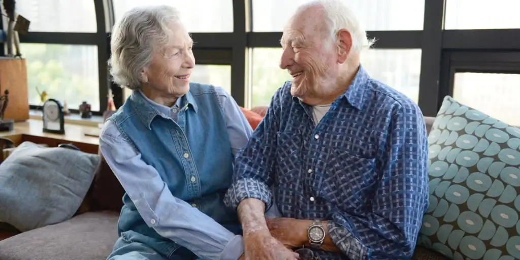 Boda beneïda. 70 anys de matrimoni: felicitacions i regals