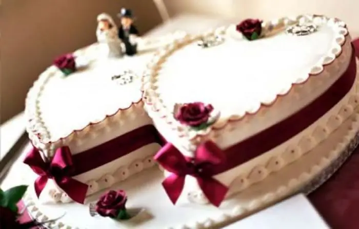 Wedding Cake Heart