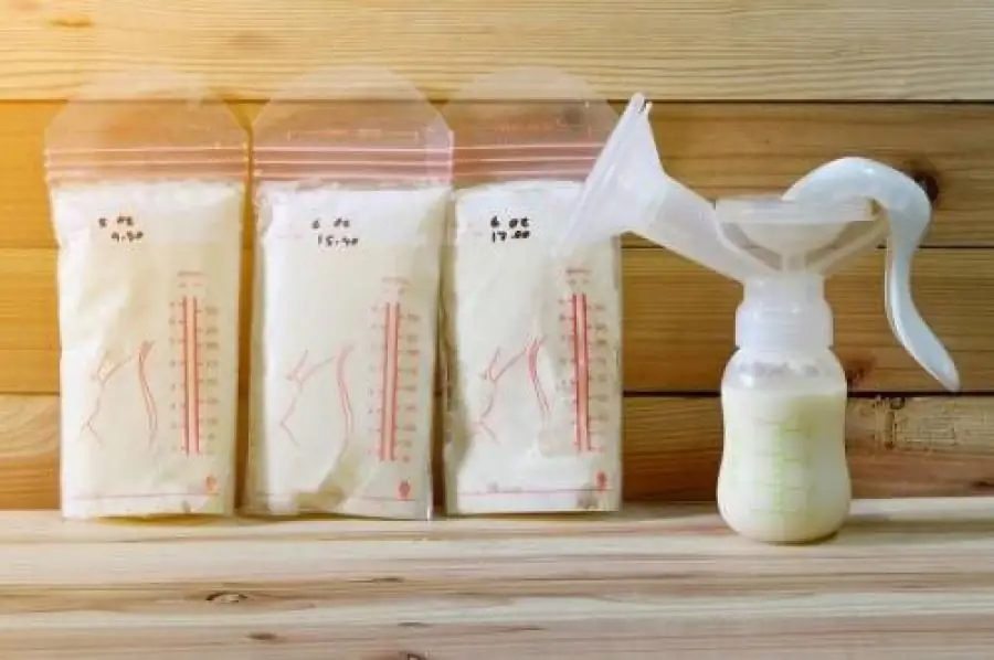 Breast milk expiration date: pumping procedure, storage features, pediatrician advice