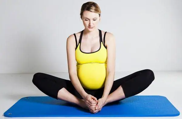 When does the 3rd trimester of pregnancy start? What week of pregnancy does the third trimester start?