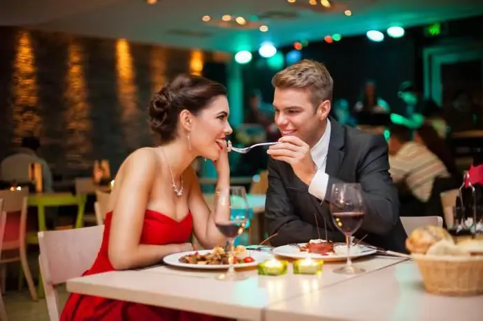 Romantic evening for two in Moscow. Romantic dinner for two in Moscow: the best restaurants