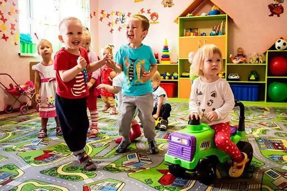 Privé kleuterscholen in Kazan: de beste