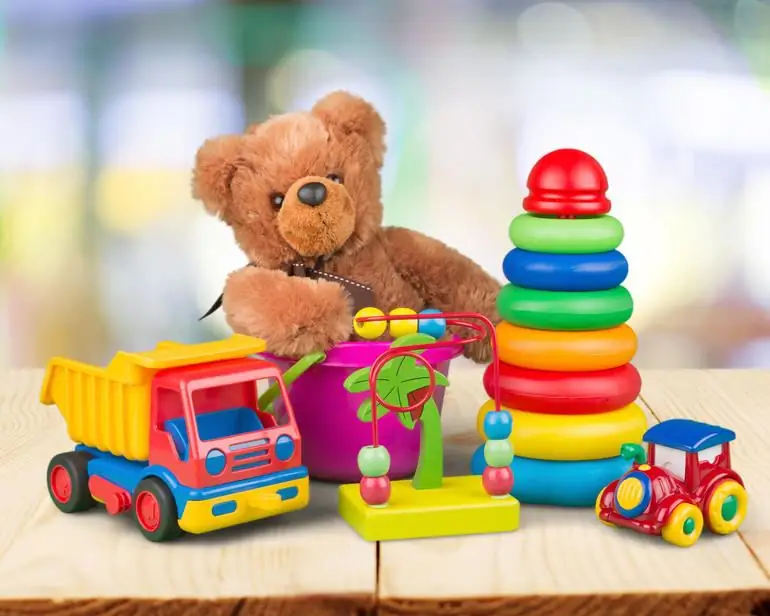 Toys in kindergarten: purpose of toys, list of permitted, subjects and requirements of SanPiN