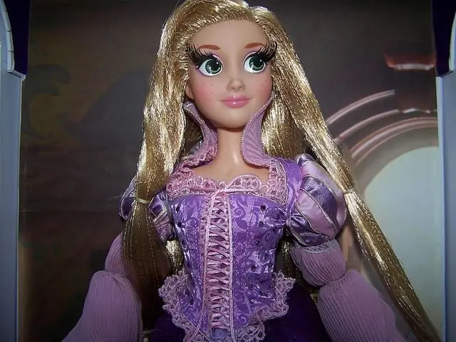 muñeca rapunzel