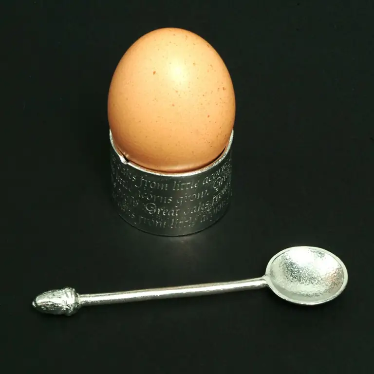 cuillère à oeufs