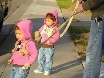 Laisse de rêne pour un enfant