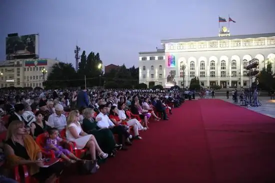 Дагестандын Конституция күнү: майрамдын тарыхы жана каада-салттары