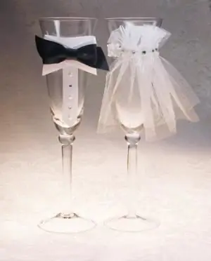 What to give for the wedding of the newlyweds? What to give for the wedding of the newlyweds?