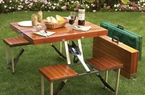 Folding picnic rooj