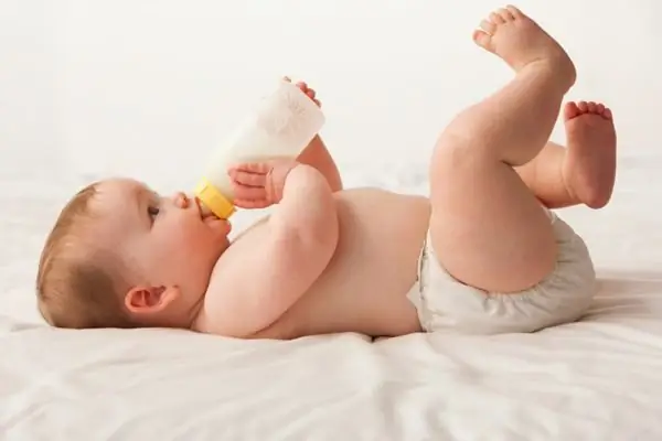 normal stool in a newborn