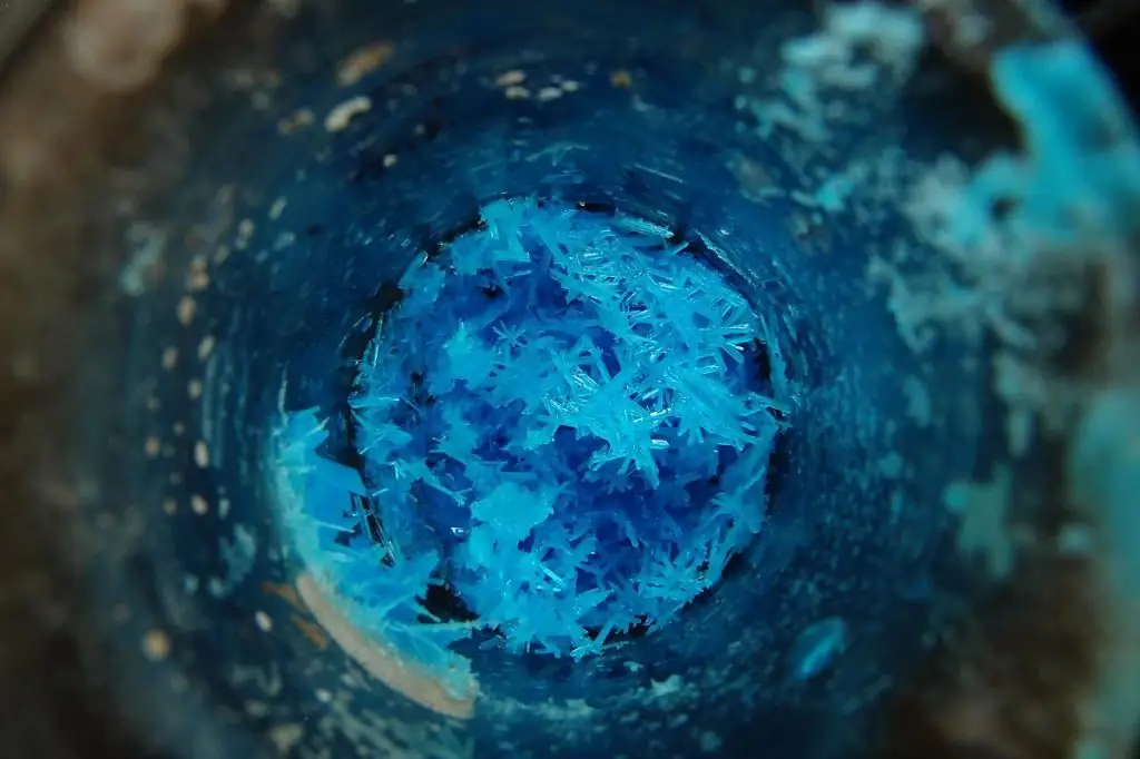 Copper sulphate has a blue tint