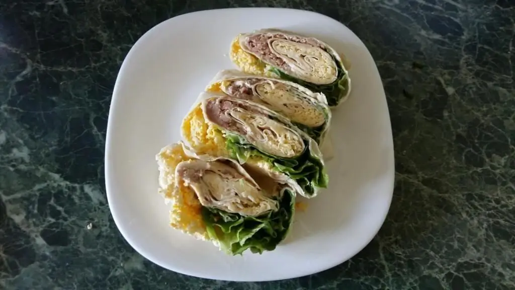 Rouleau de lavash au foie de morue